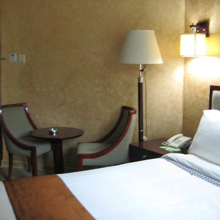 Manrashiwa Hotel Addis Ababa Exterior photo